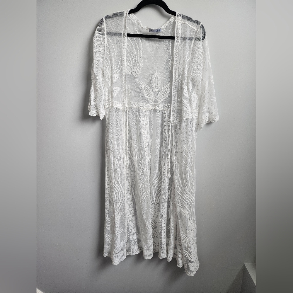 Dex Lace Cover Up